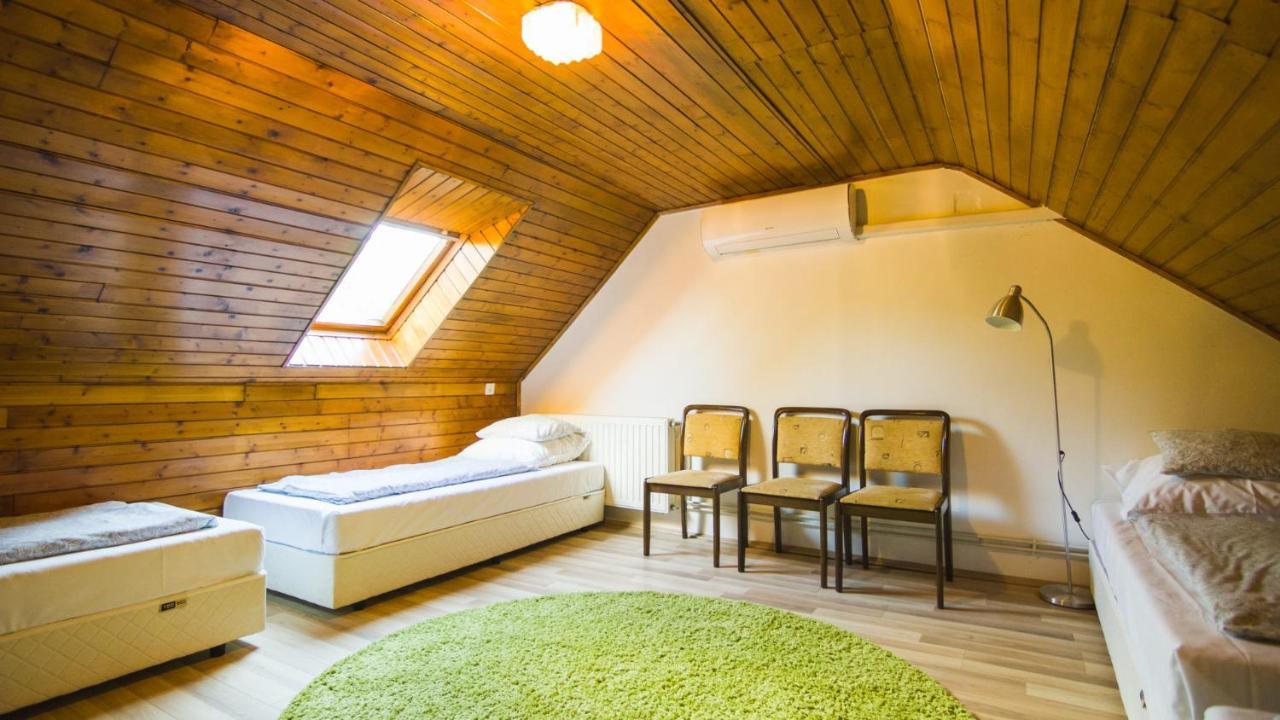 Natura Panzio&Apartmanhaz Orfű エクステリア 写真
